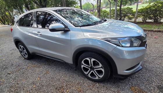 HONDA HR-V 1.8 16V FLEX LX 4P AUTOMÁTICO HONDA HR-V 1.8 16V FLEX LX 4P AUTOMÁTICO